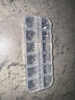 Schwarze Nail Art Strasssteine - Nageldesign