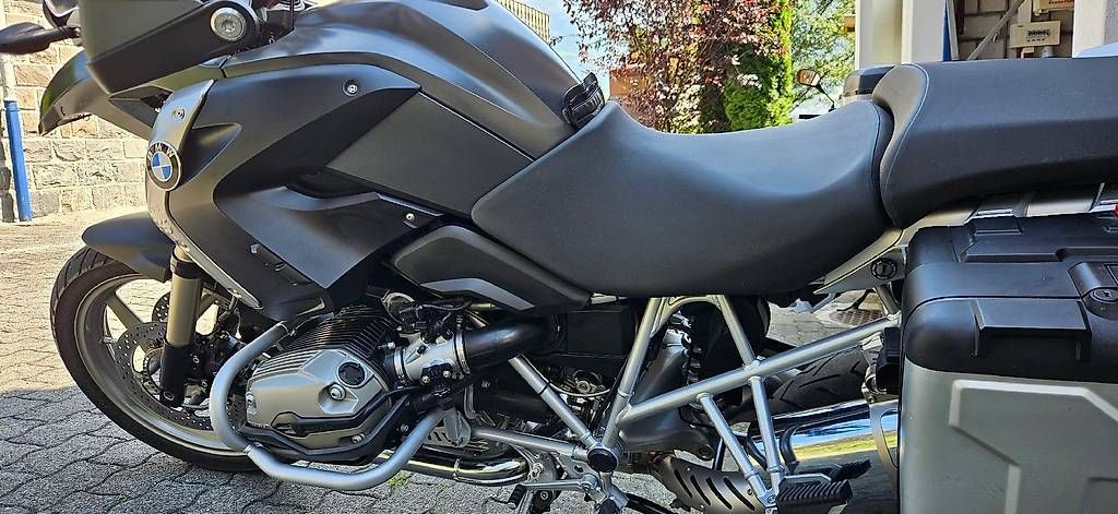 BMW Touring: BMW R 1200 GS – Usato da Ligornetto venduto da gra_myy9