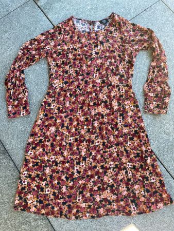 Damen Sommerkleid Grösse 34 von Avant Premier Manor