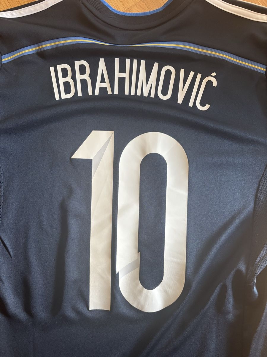 Adidas Maillots de corps & Pantalons: Schweden Trikot Ibrahimovic – D'occasion à Zürich par ChampShirts 2