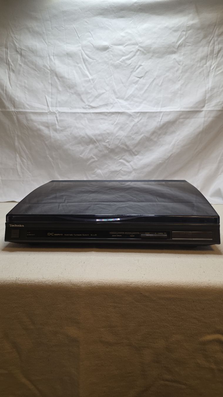 Technics Giradischi: Technics SL-L20 schwarz – Usato da Eggiwil venduto da not_qhp7 1