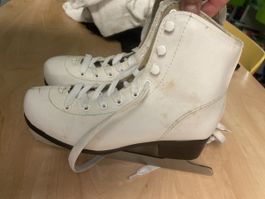 Weisse Schlittschuhe, Gr.36 bereit für den Winter!