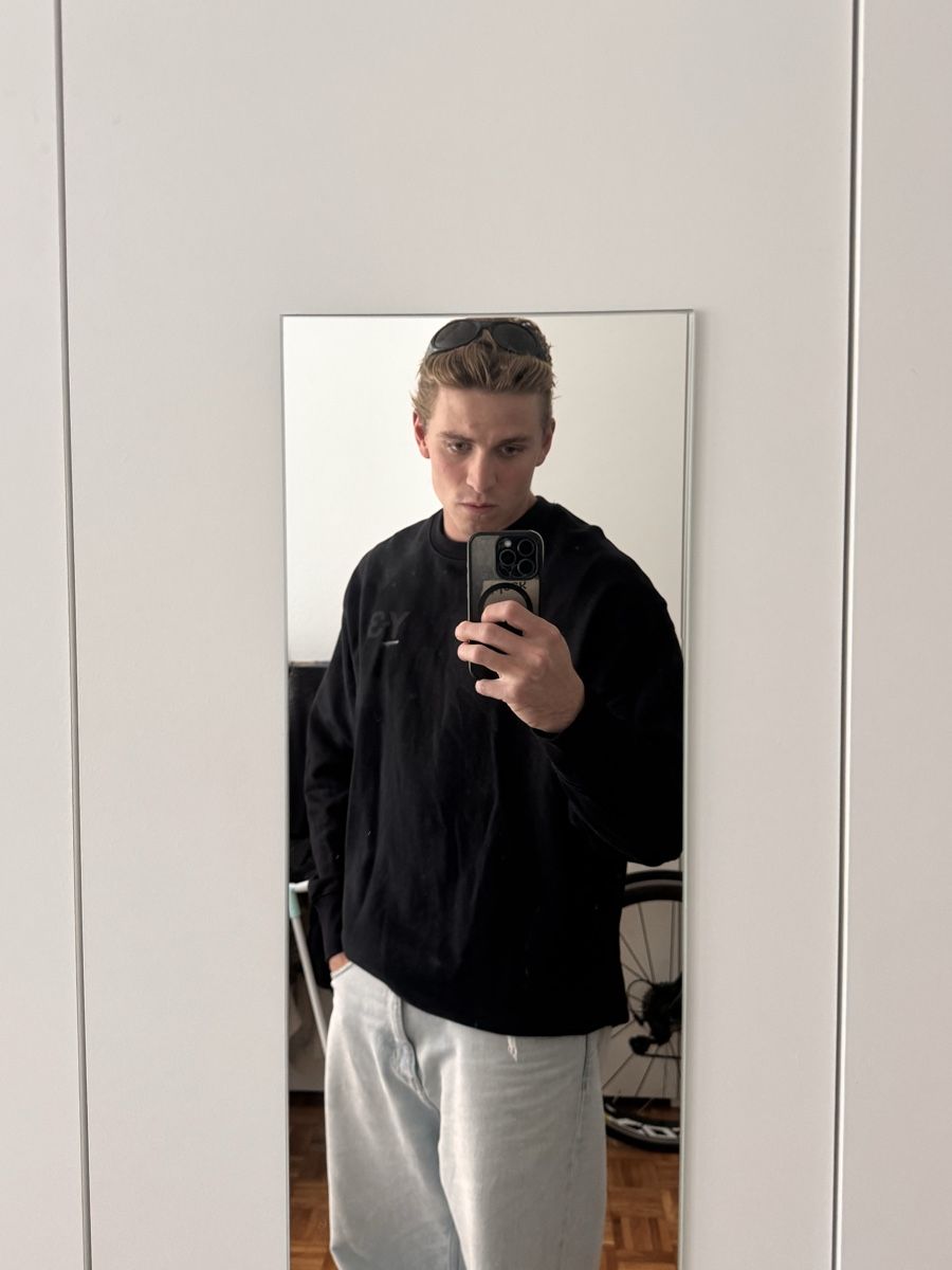 Maglioni & Felpe: Yezzy Y-3 Hoodie – Usato da Genève venduto da Lou_Mgw 4