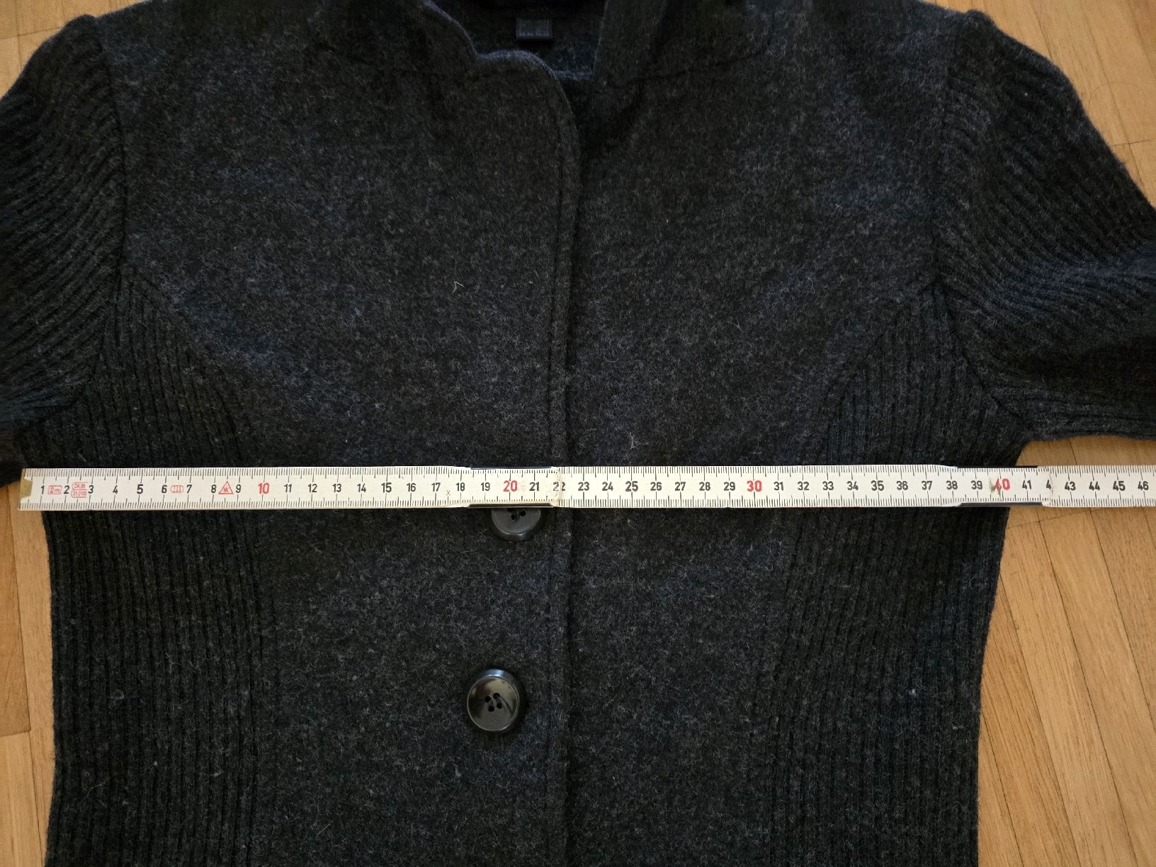Giacche: Wolle Strickjacke dunkelgrau – Usato da Laufenburg venduto da megane1959 3