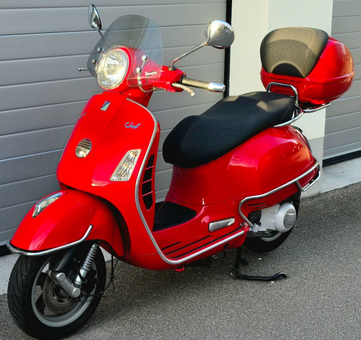 Piaggio Vespa GTS 250 ABS frisch ab Service und MFK (D'occasion) à ...