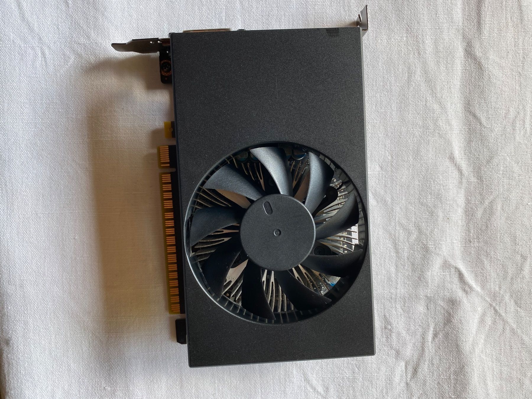 Nvidia Schede grafiche: NVIDIA GeForce GTX 1650 4GB carte graphique – Usato da Corserey venduto da Jack_66