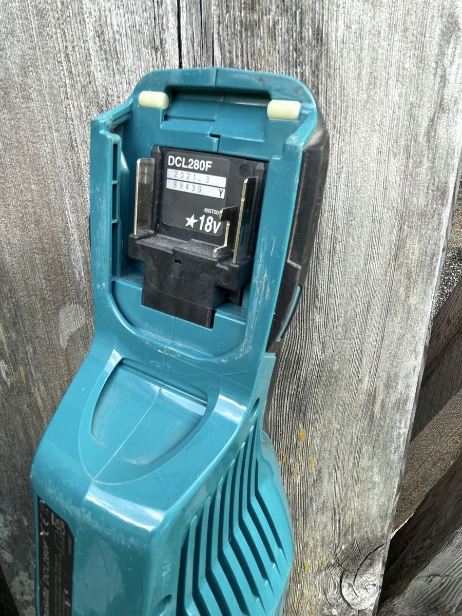 Makita Aspirapolveri & Accessori: Aspirateur Makita – Usato da La Tour / VS venduto da patoye 3