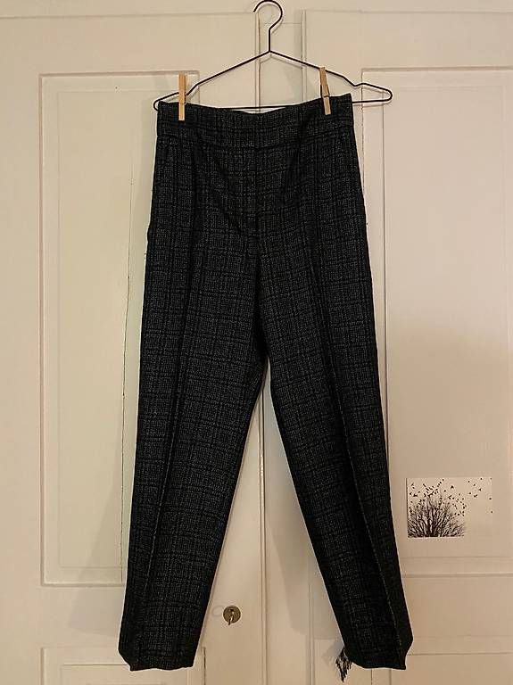 Pantaloni: Elegante Designer Wollhose – Usato da Zürich venduto da Zababble