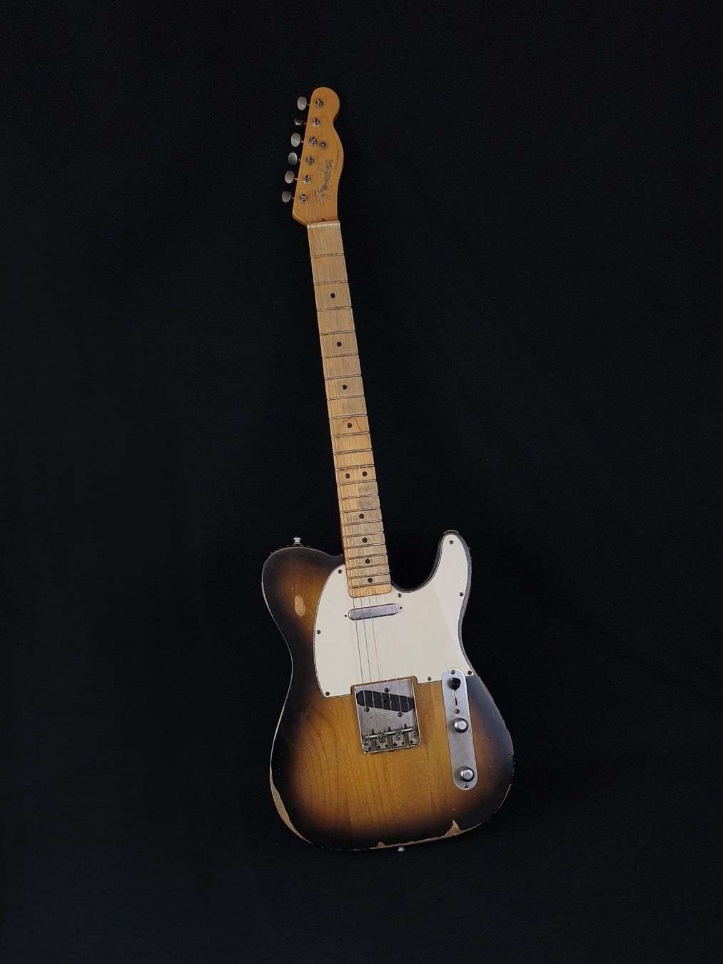 Fender Musikinstrumente: E-Gitarre Fender Telecaster – Gebraucht aus Pratteln von Restwert_Pratteln