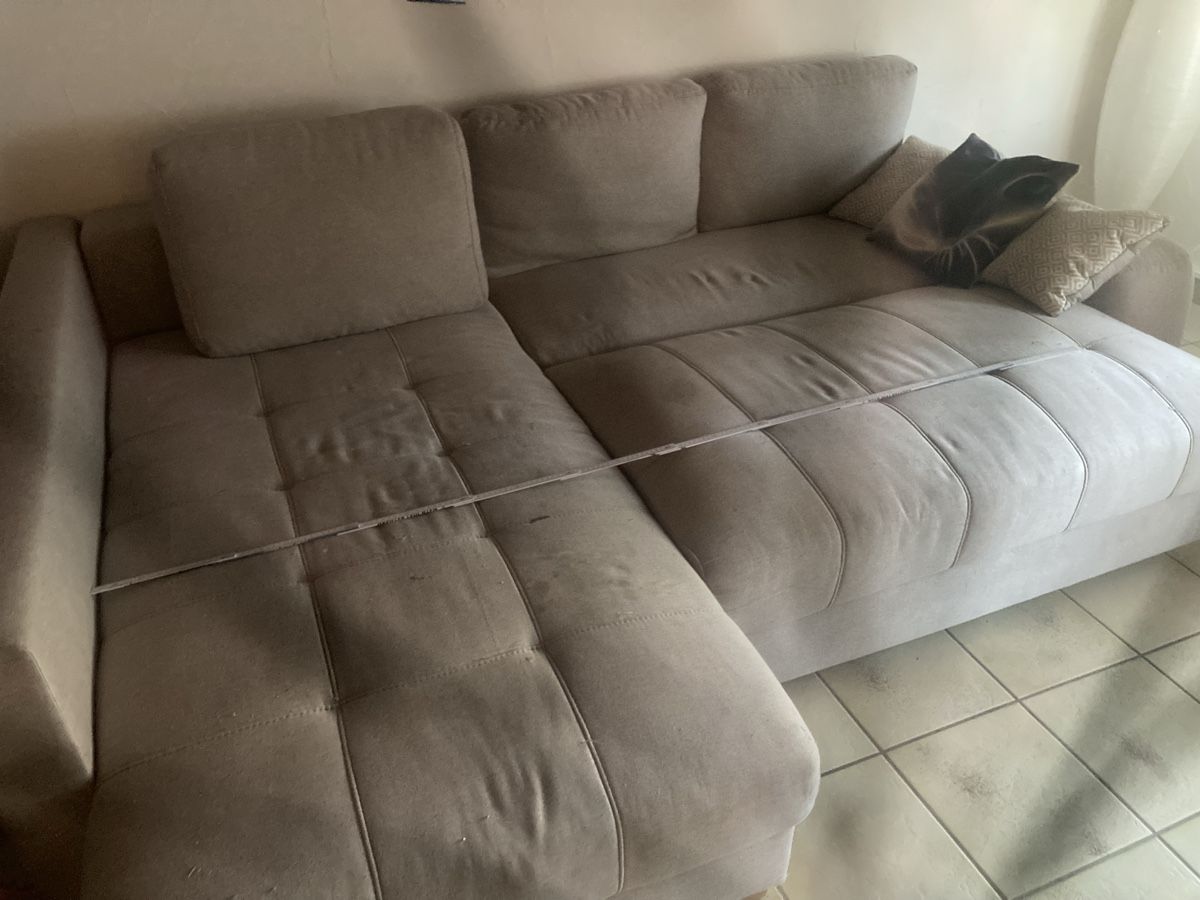 Divani: sofa. abholung in siebnen SZ – Usato da gretzenbach venduto da mic_cvj6 2