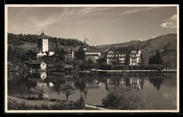 Spiez am Thunersee, Ortsansicht mit Turm