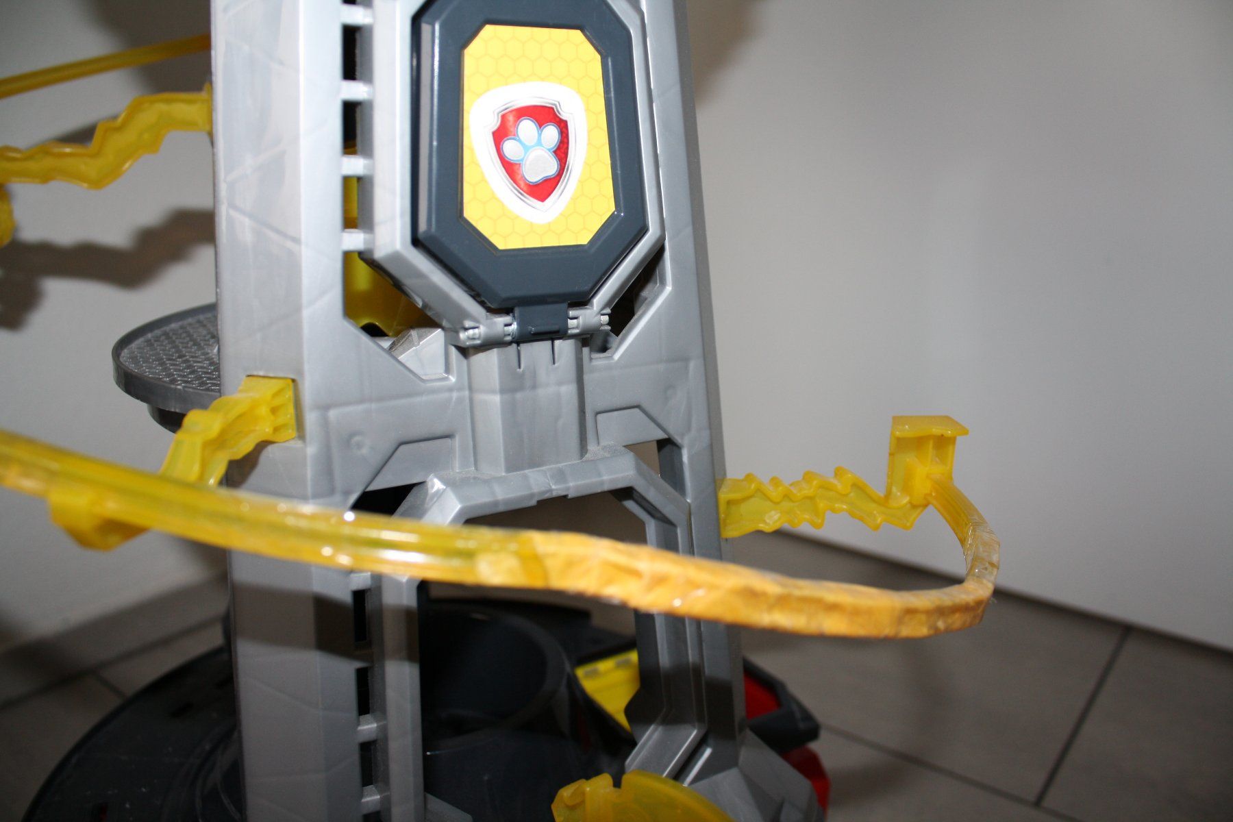 Giocattoli: Paw Patrol Zentrale – Usato da Buchrain venduto da Donatello4 3