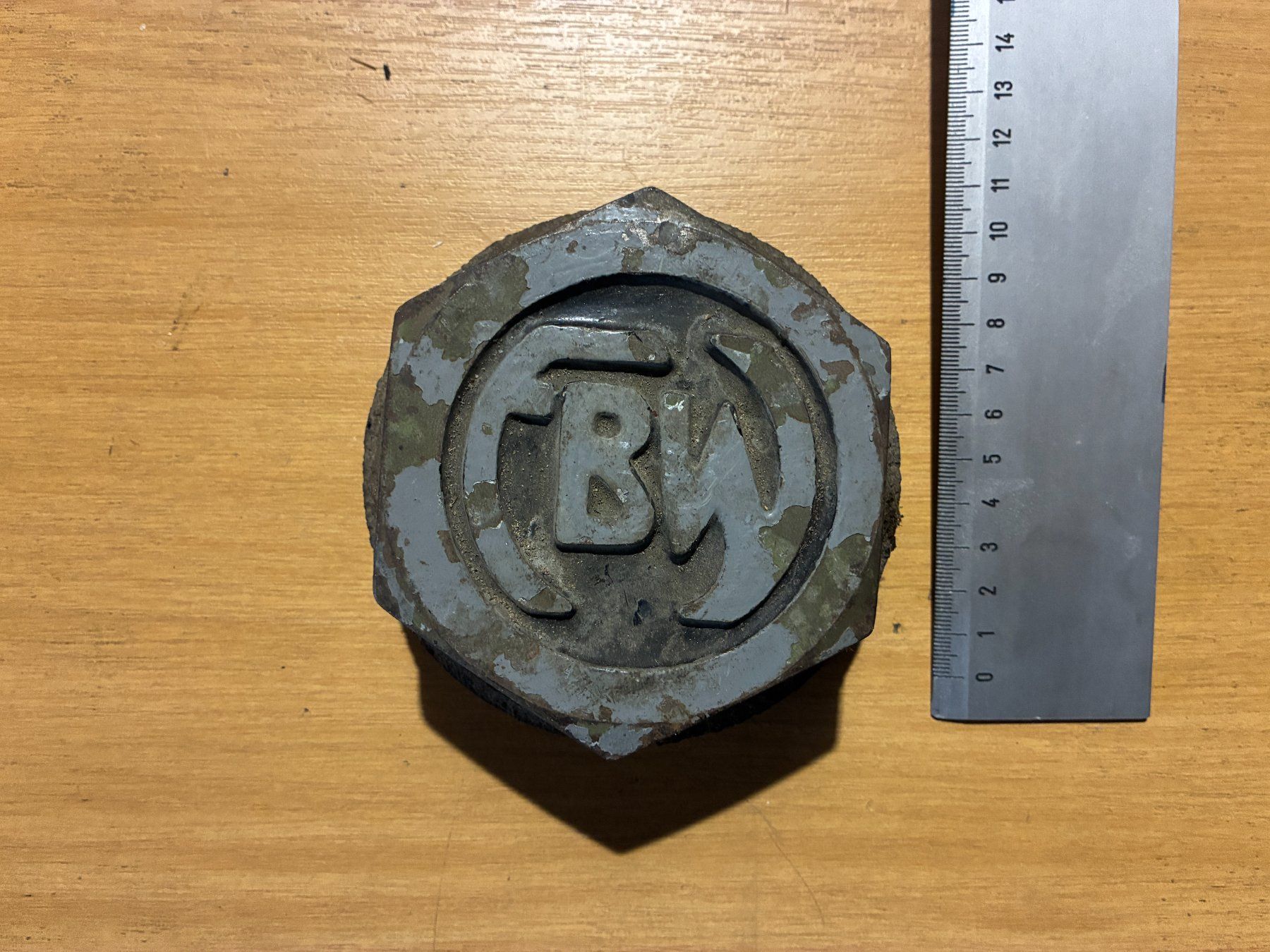 Alle Ersatzteile: Nabendeckel FBW – Gebraucht aus Thun von Passuese