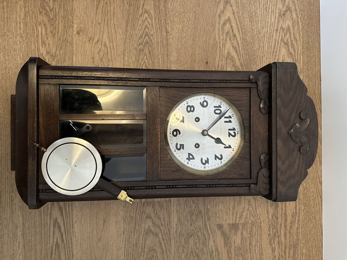 Orologi: Antike Wanduhr – Usato da Chur venduto da Svenja_83