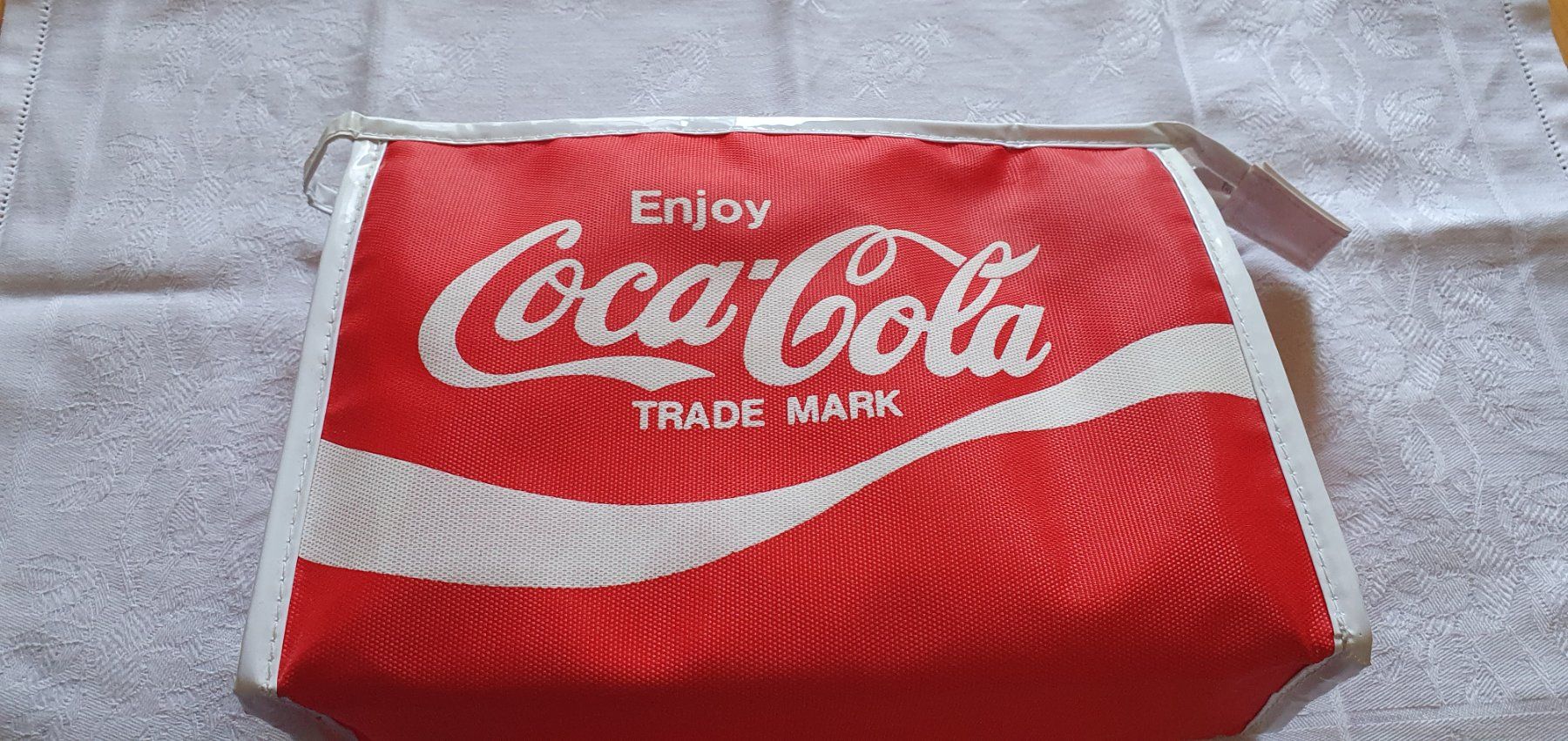 Custodie per cosmetici: COCA COLA Necessaire – Usato da Läufelfingen venduto da jac_vp95 3