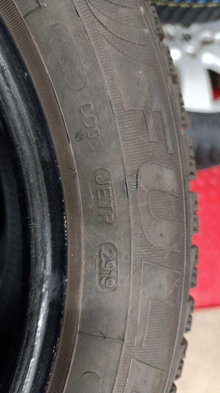Continental Pneumatici & Ruote complete: Reifen – Usato da Grub AR venduto da Sandroswerkstatt 4
