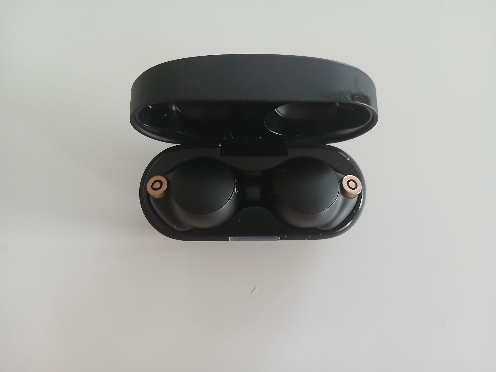 Sony Cuffie: Sony WF-1000XM4 – Nuovo (secondo la descrizione) da Grenchen venduto da Nathaniel74