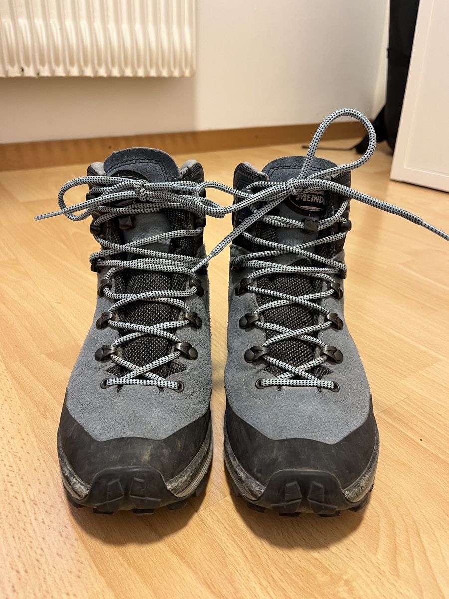 Meindl Scarpe da donna: Meindl Wanderschuhe 🥾 – Usato da Bern venduto da Annkristin