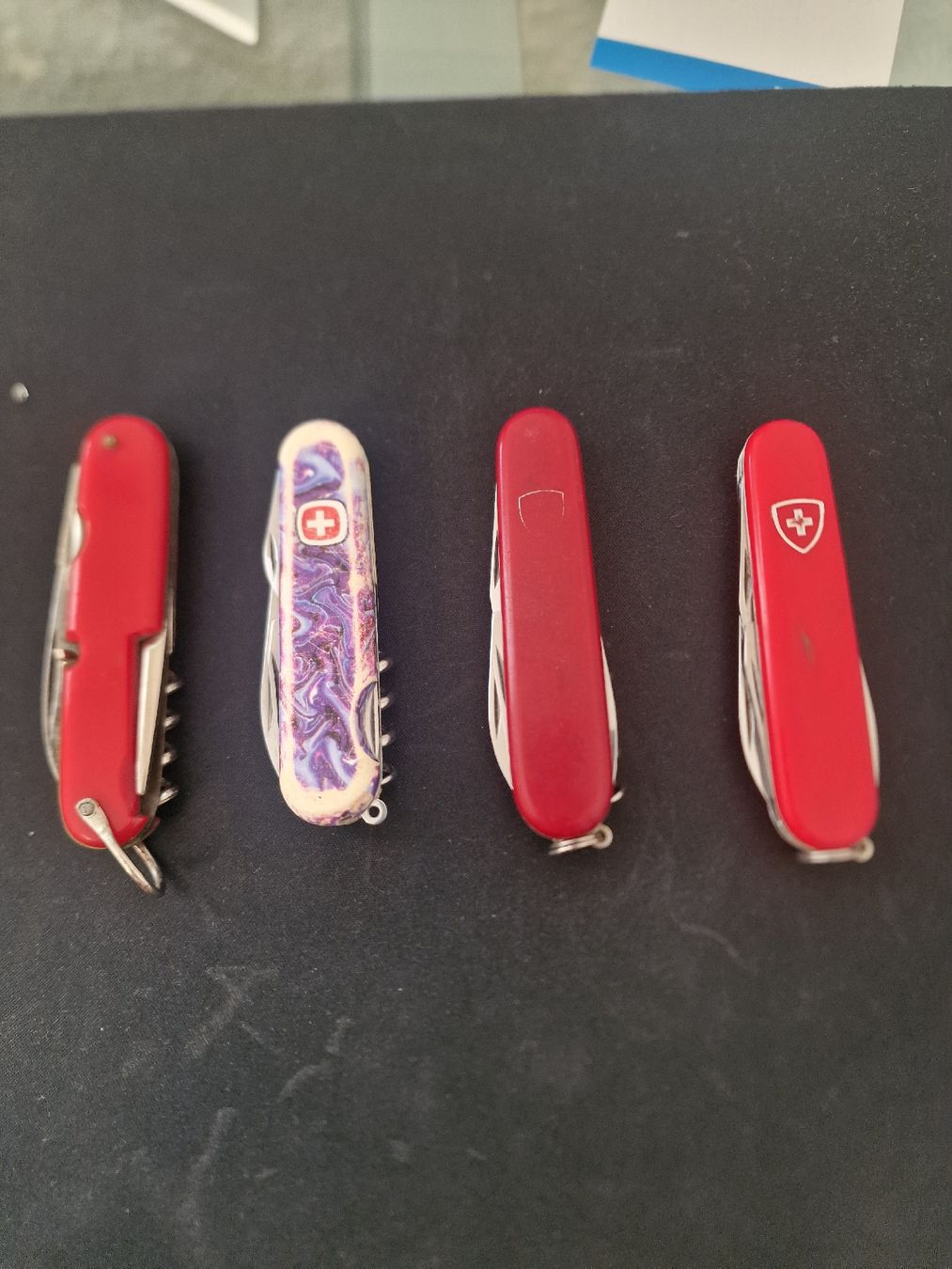 Victorinox Couteaux de poche: Sackmesser – D'occasion à wallisellen par Mur_9j9q