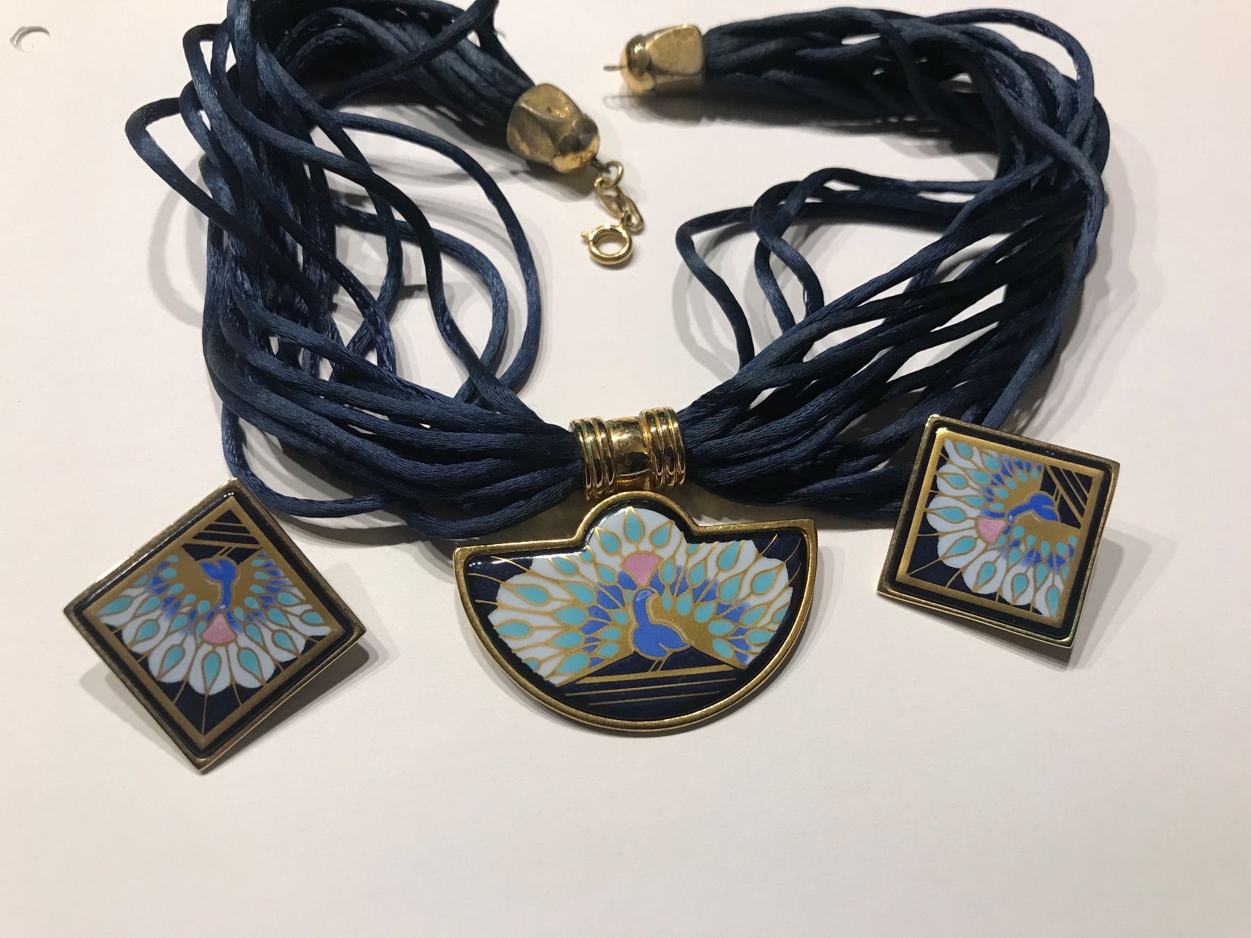 Colliers: Michaela Frey Schmuckset , Halskette und Ohrclips – D'occasion à Wettingen par Andres54 1