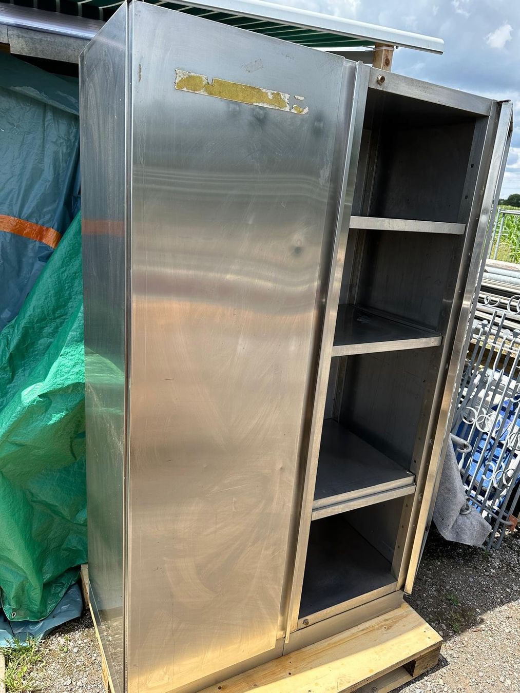 Armadi: Metallschrank - Werkstattschrank – Usato da Spreitenbach venduto da Space_X 6