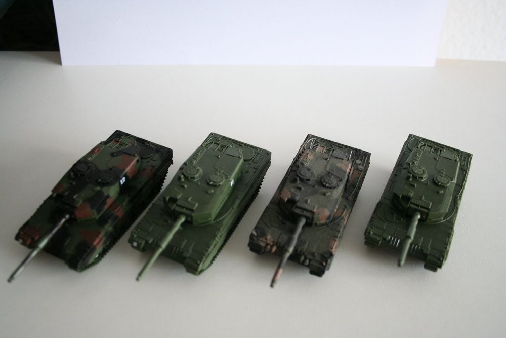 HO Roco Minitanks Panzer Army Vehicle A2239