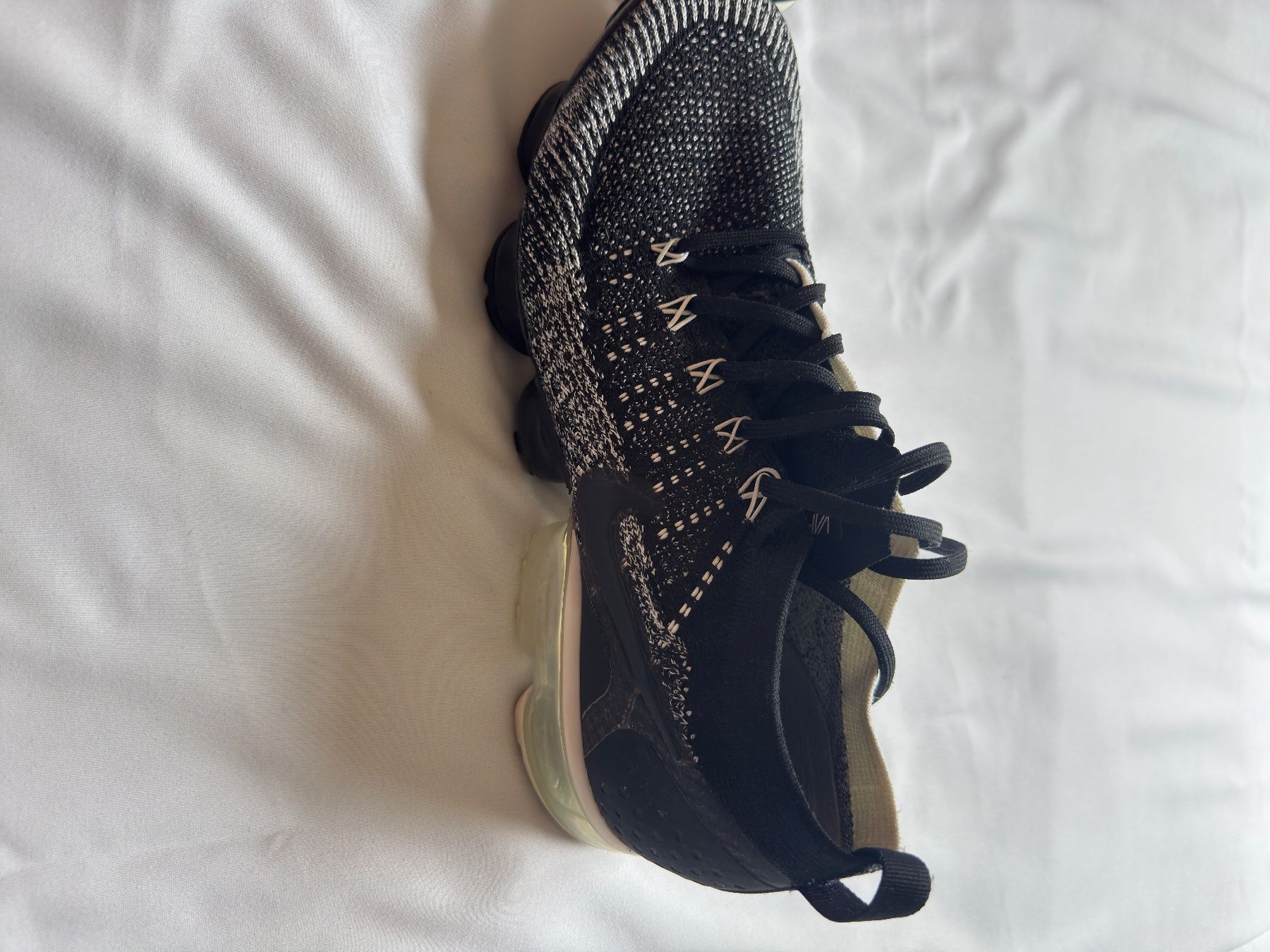 Nike Scarpe da uomo: Nike Vapormax 2 Flyknit Orca limited edition – Nuovo (secondo la descrizione) da Zürich venduto da jls_tqc2 2