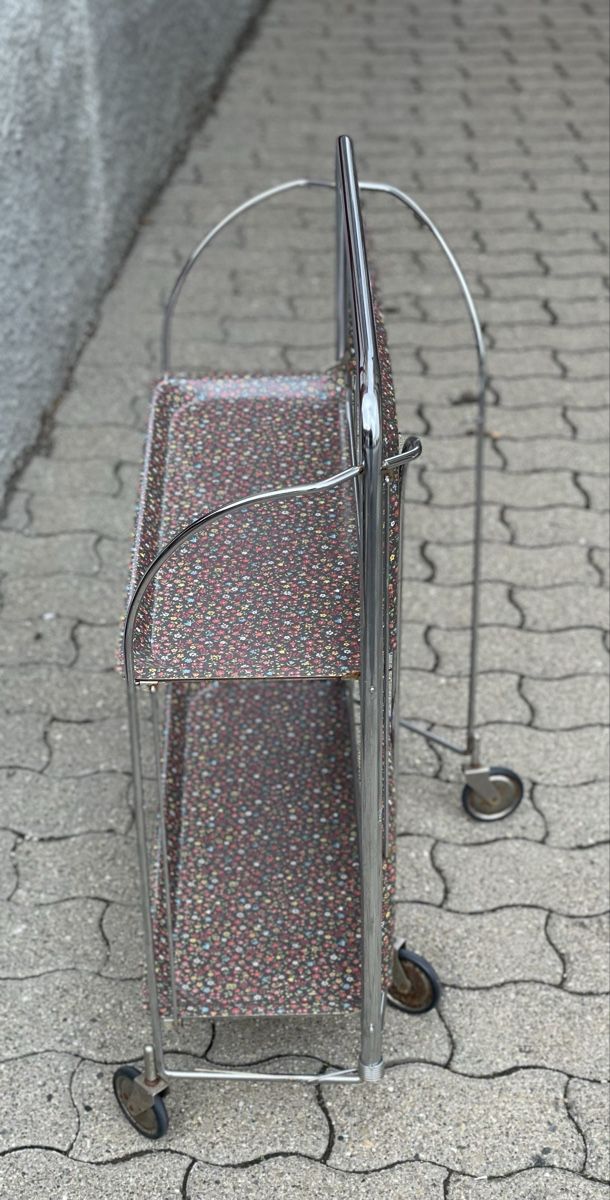 Carrelli di servizio: Vintage Servierwagen – Usato da Schaffhausen venduto da marakesch41 2