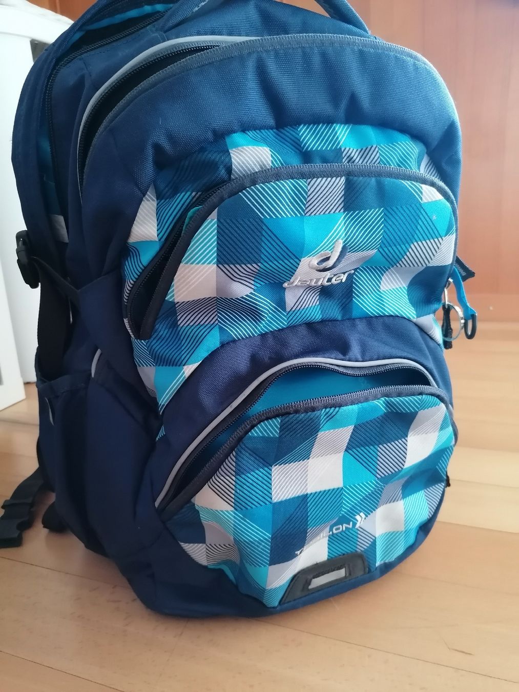 Deuter Zaini: *Deuter* Ypsilon Schulrucksack, blau – Usato da Möriken AG venduto da Knitterschutz