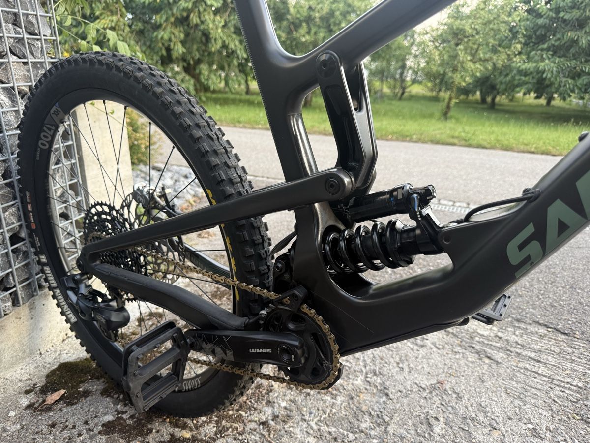 Santa Cruz Biciclette: Santa Cruz Nomad Carbon C 4.0 – Usato da Wolfhausen venduto da lunaire01 5