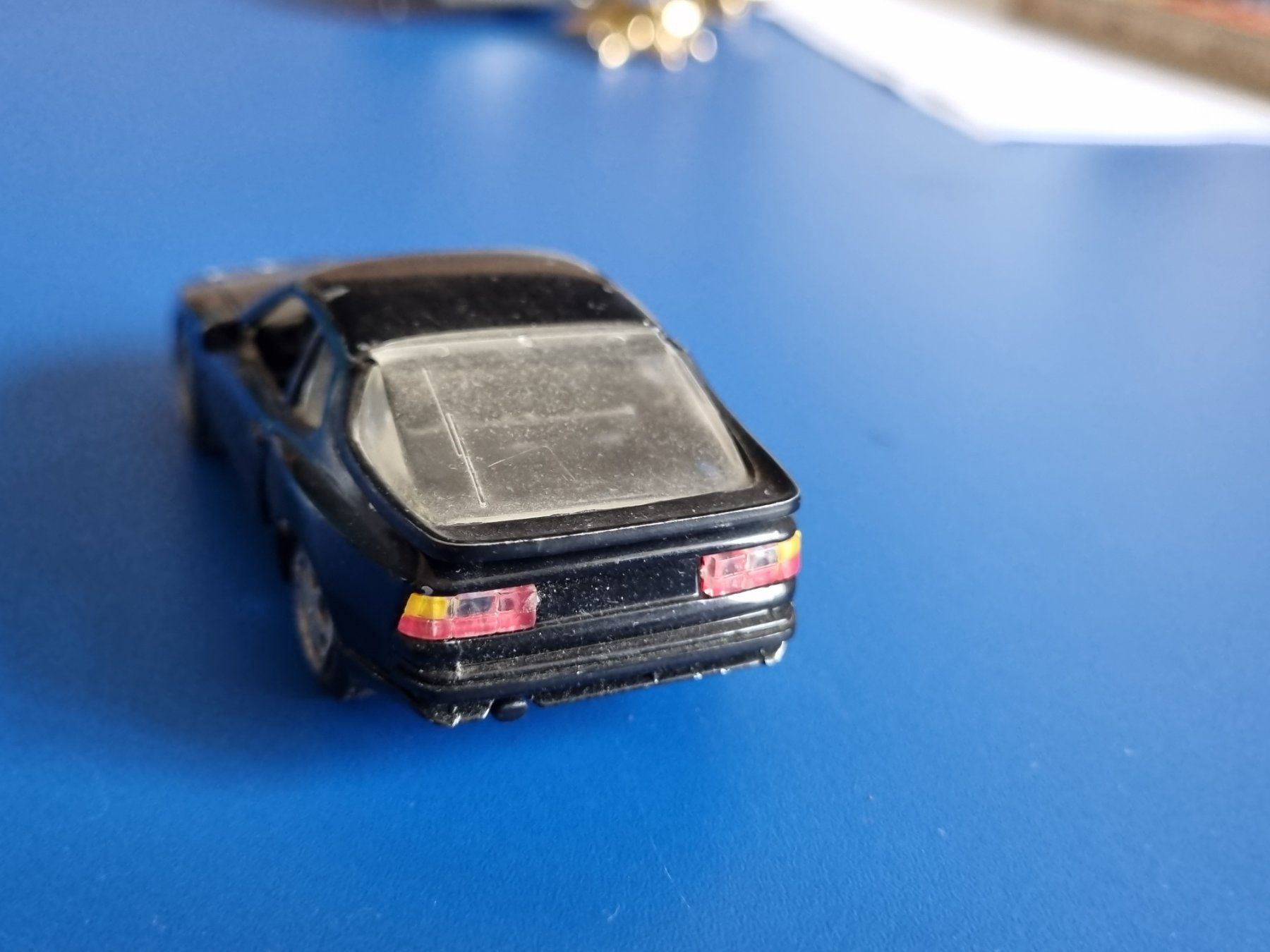 Porsche Modellini d'auto: Porsche 944 S2 Madi in R Germany – Usato da Schaffhausen venduto da Leveron13 6