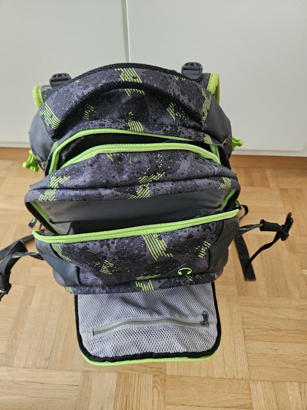 Satch Rucksäcke: Satch Schulrucksack Grün Schwarz – Gebraucht aus Bern von Valentin16 2