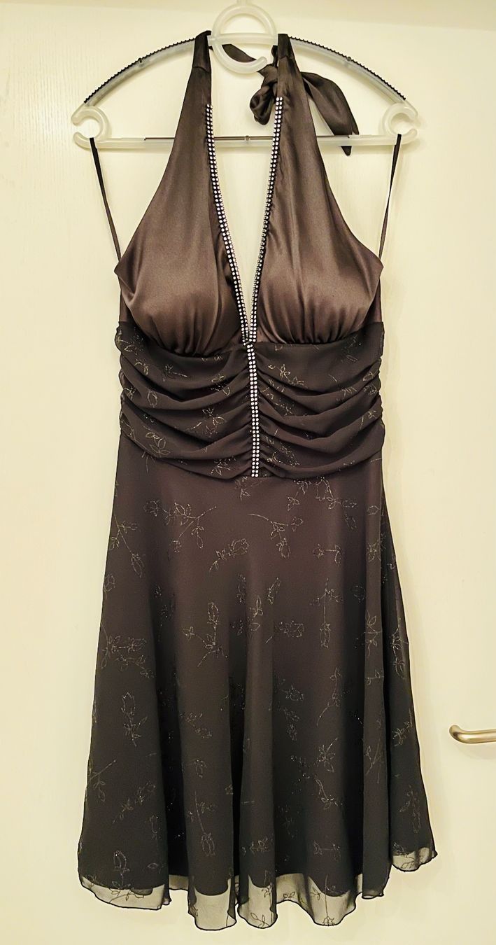 Kleider: Abendkleid/ Festkleid mit Strasssteinen und Glitzer – Neu (gemäss Beschreibung) aus Meilen von mogli_luna 1