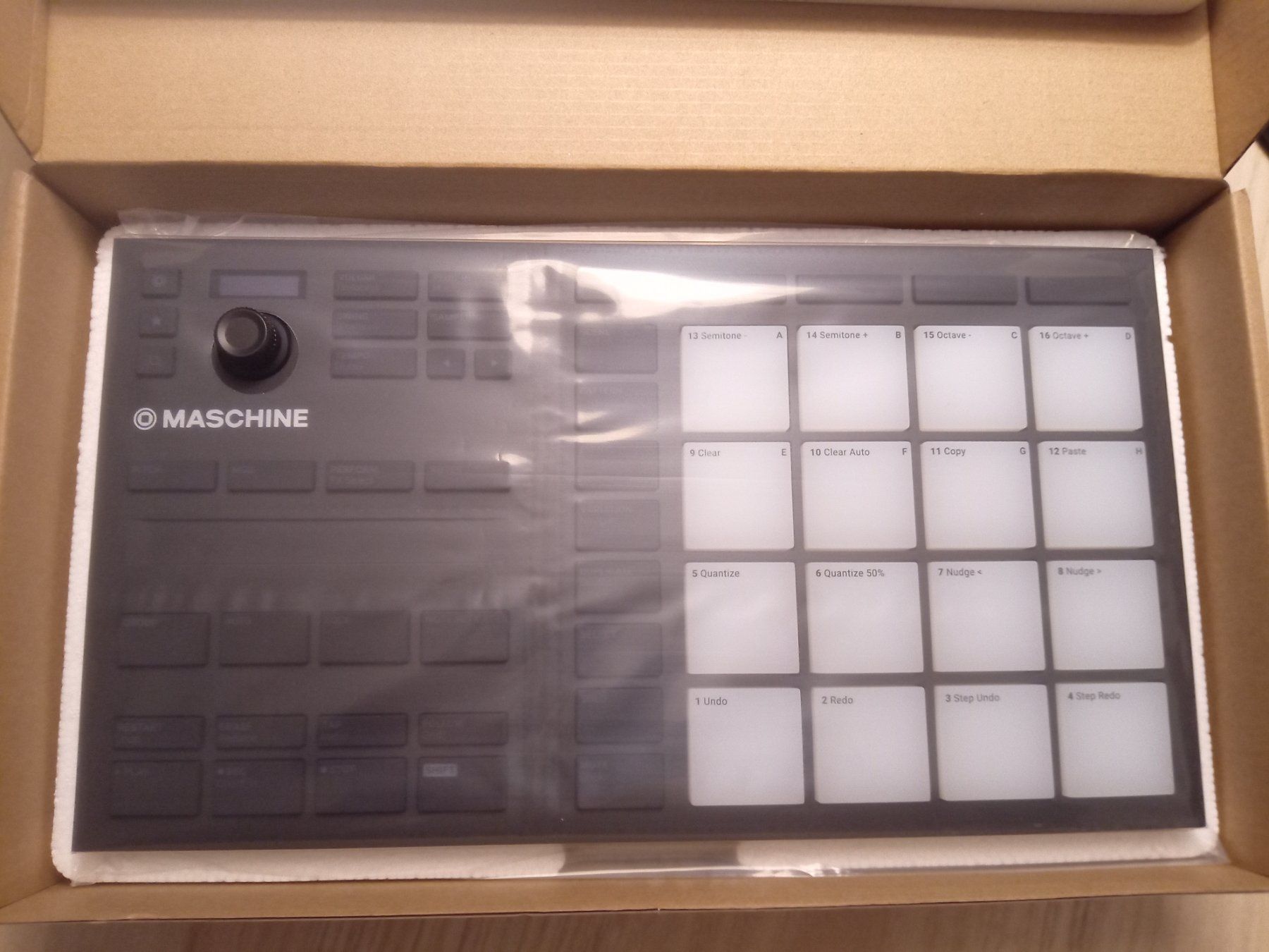 Native Instruments Musikinstrumente: Native Instruments Komplete Kontrol A46 Machine Micro Mk3 – Gebraucht aus Rotkreuz von ste_bpq9 2