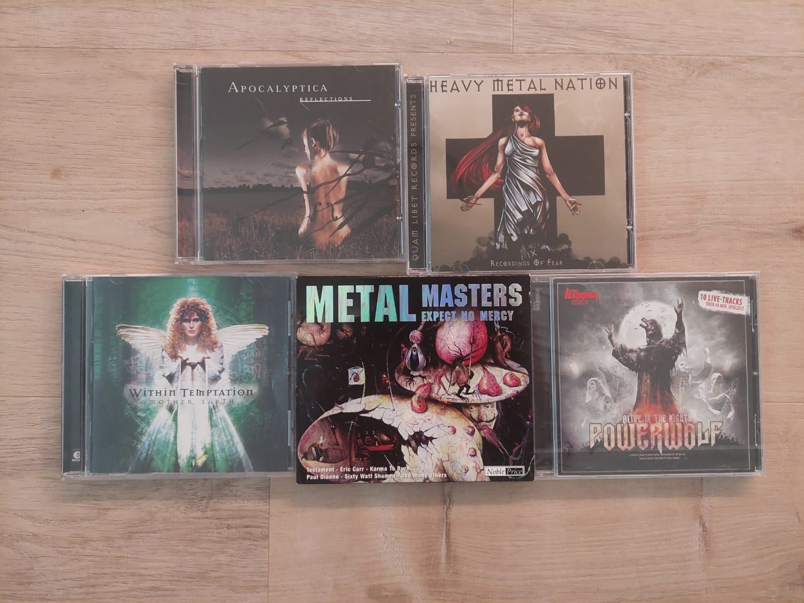 CD: Heavy Metal CDs 5er Pack Apocalyptica, Within Temptation,... – Usato da St. Moritz venduto da simu3082