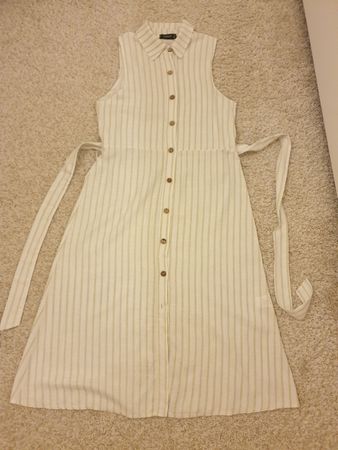 Robe d'été, M, boutonnée, viscose70%, lin 30%, très bon état