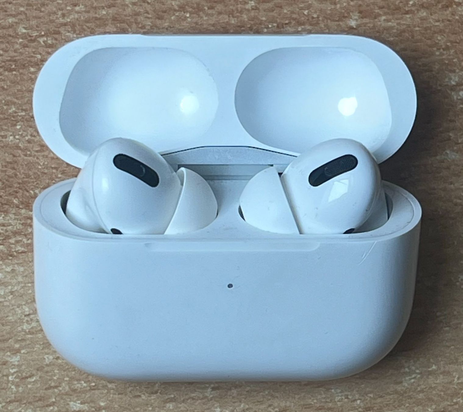 Apple Kopfhörer: Apple AirPods Pro – Gebraucht aus Clarens von TexCymbal 2
