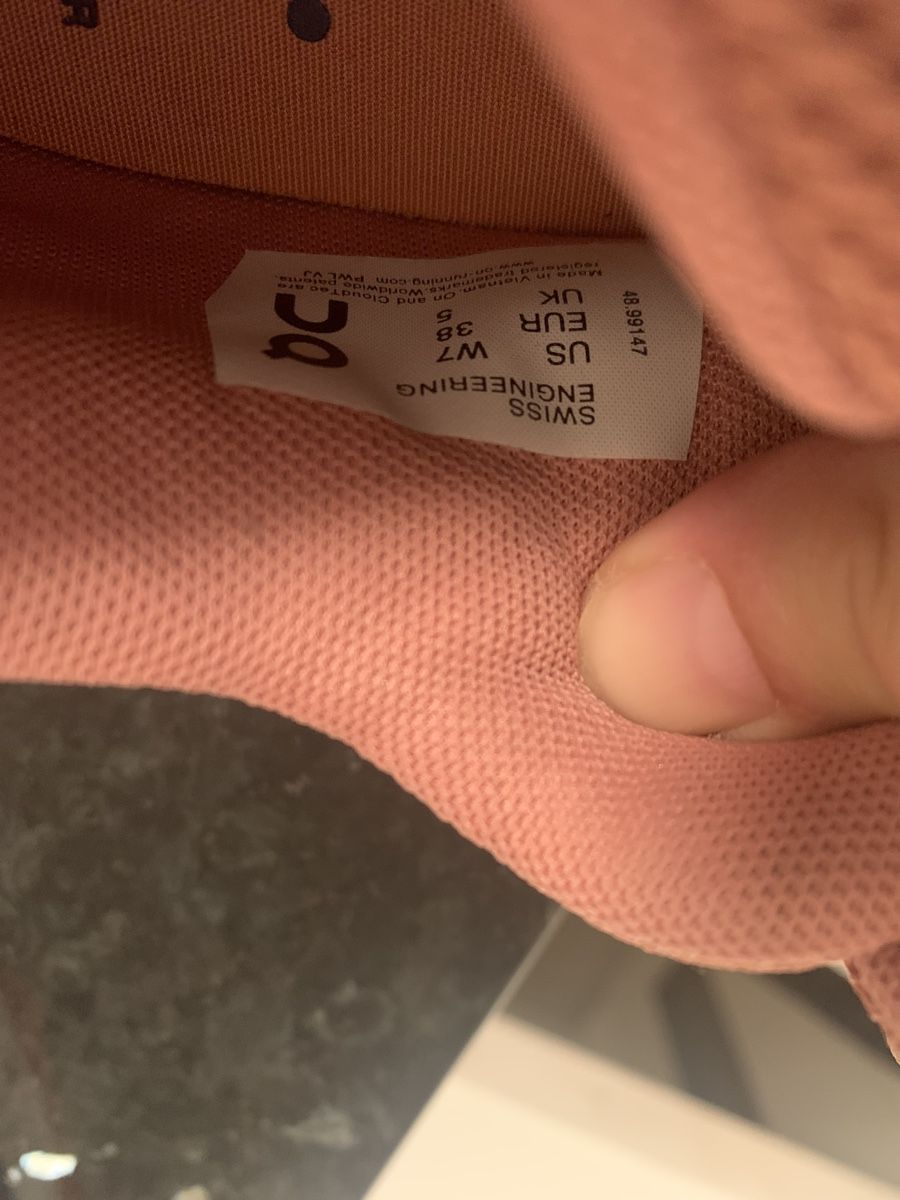 On Chaussures femmes: On „The Roger“ – D'occasion à Safenwil par sabikie 2