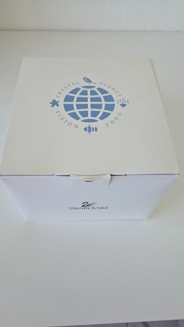 Swarovski Figuren: Swarovski Crystal Planet Vision 2000 Figur – Gebraucht aus Giebenach von Amigo 2