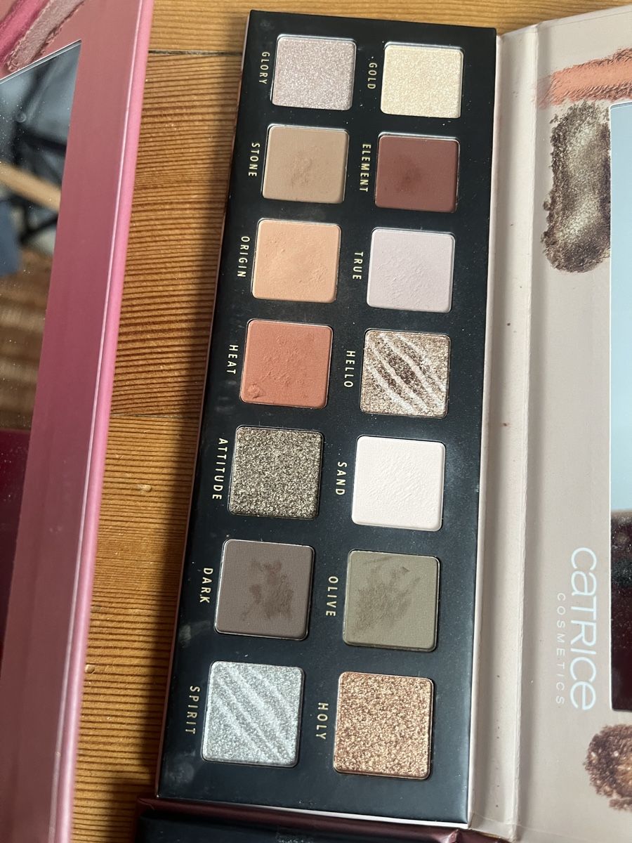 Catrice Make-up: Catrice Eyeshadow Palettes Mega Set! – Gebraucht aus Aarau von kailing12 5
