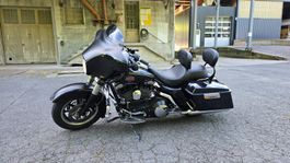 Harley-Davidson FLHTI, noire, super état!