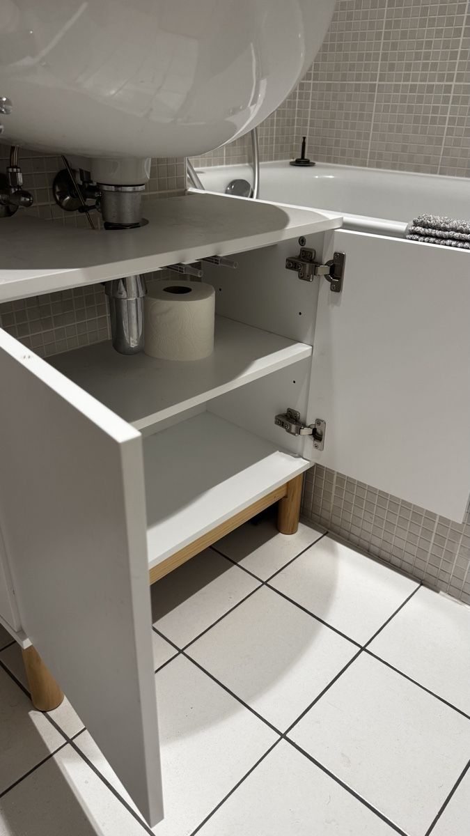 Micasa Installations & Meubles: Under the sink cabinet  – Neuf (Voir description) à Geneve par mak_hzx5 2