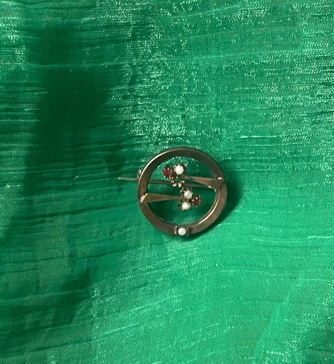 Broschen & Nadeln: RARITÄT - edle & antike Brosche Modeschmuck, 2.2cm – Gebraucht aus Winkel von ferrari2022