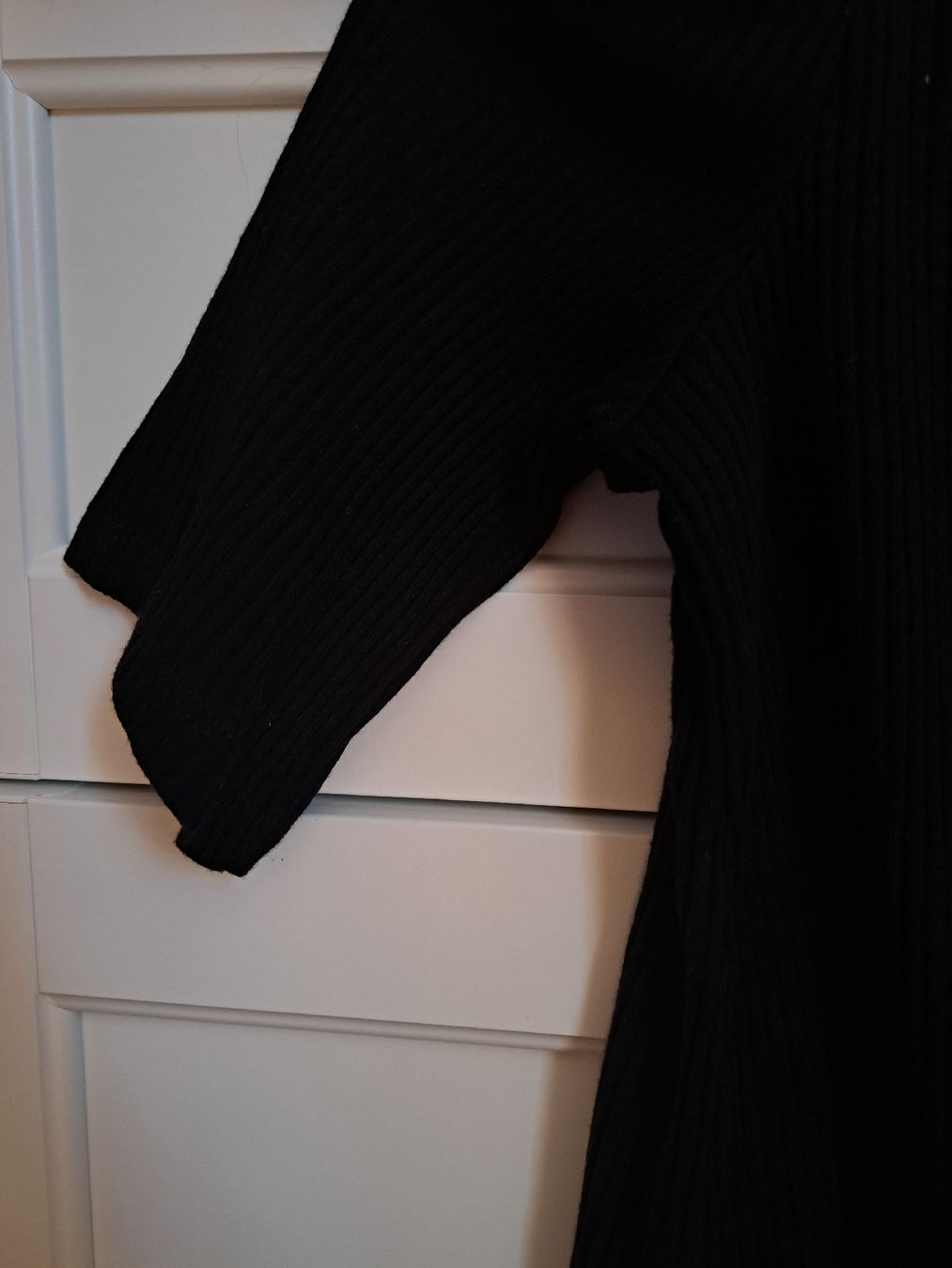 Mango Kleider: MANGO Kleid Grösse S mit Schulterausschnitt – Gebraucht aus Zürich von dph_r9t2 5