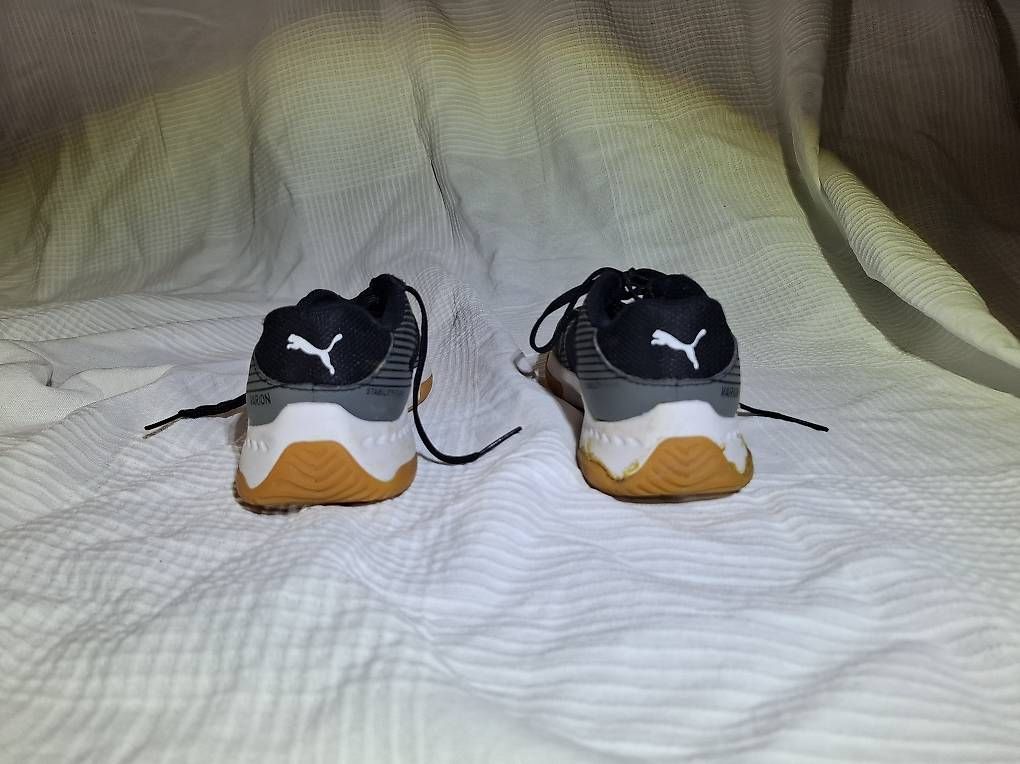 Chaussures garçon: Puma Turnschuhe Gr. 34 – D'occasion à Greifensee par Timerons 2