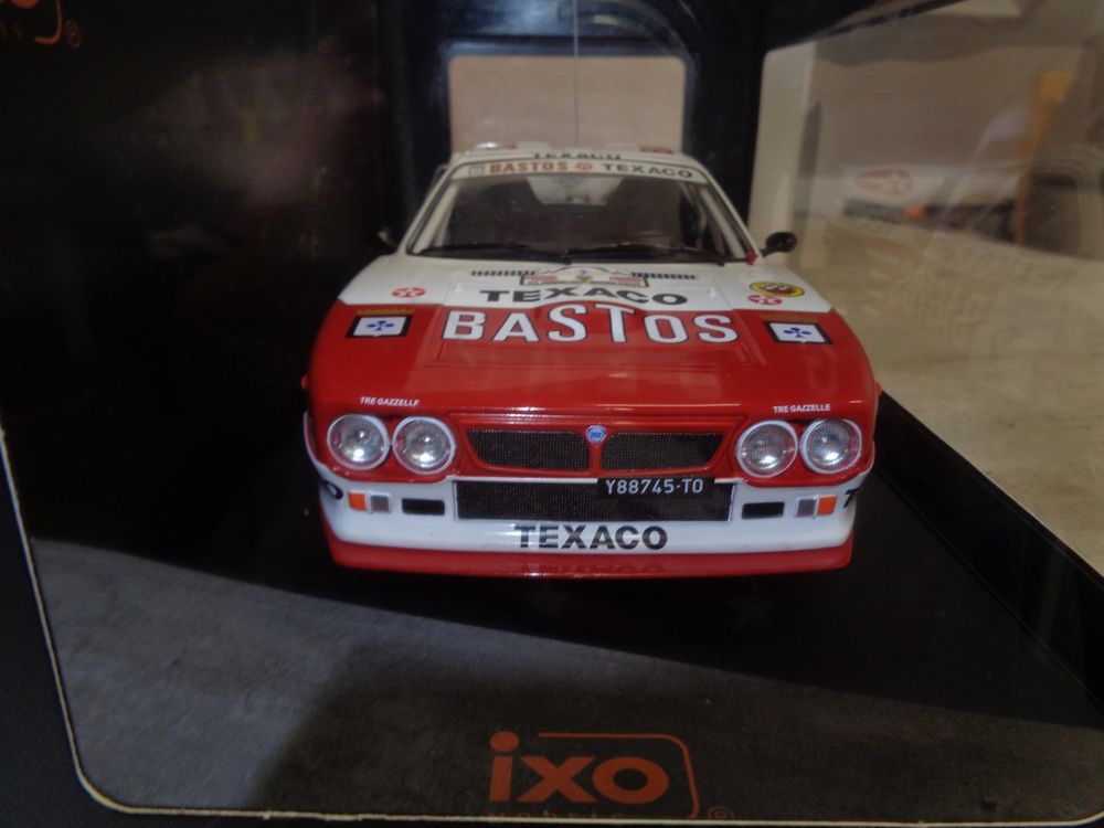 Ixo 1:18 Lancia 037 Rallye Ypres 1985 P. Snijers 2