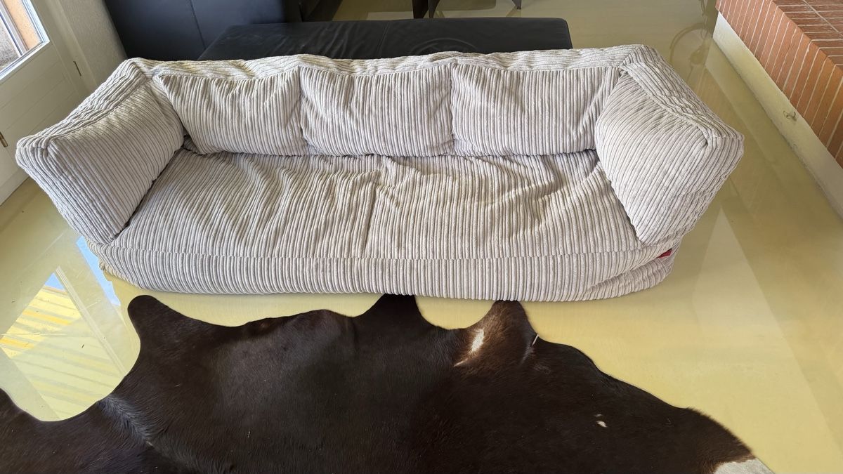 Divani: Loungepug Sitzsack Sofa – Usato da Kirchberg BE venduto da pimposchinder