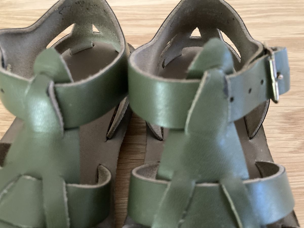 Salt-Water Scarpe da uomo: Saltwater Shark Gr. 9 (26) – Usato da Riehen venduto da Lealua 2