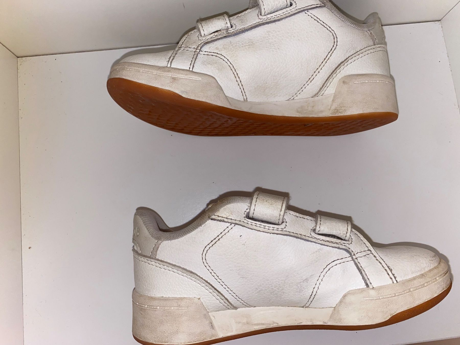 Scarpe per ragazzi: Adidas Roguera Gr. 30 – Usato da Allschwil venduto da lucifa 1