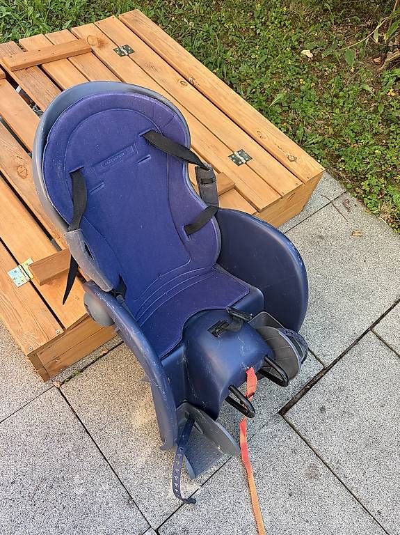 Pezzi di ricambio: Pletscher Kindersitz – Usato da Teufen AR venduto da E_verkauf